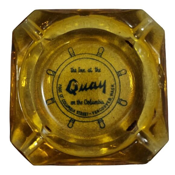 The Inn At The QUAY On The Columbian Vancouver Washington Amber 4 Notch Ashtray - Picture 1 of 6